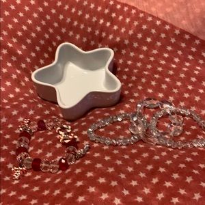 Star shaped jewelry dish w/ bracelets